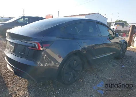 2025 Tesla Model 3 from USA, damaged, VIN 5YJ3E1EB4SF927554